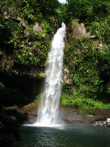 Tavoro-River-Waterfalls-Bouma-Park-Taveuni-Fiji-036