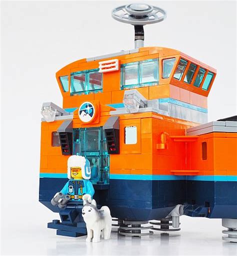 LEGO City Arctic sets review – Part Three