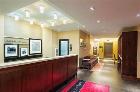 Hampton Inn Manhattan Seaport Financial District Hotel (New York (NY)) - Deals, Photos & Reviews