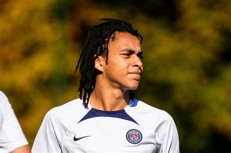 PSG : Ethan Mbappé aura-t-il les épaules assez solides ? — foot11.com