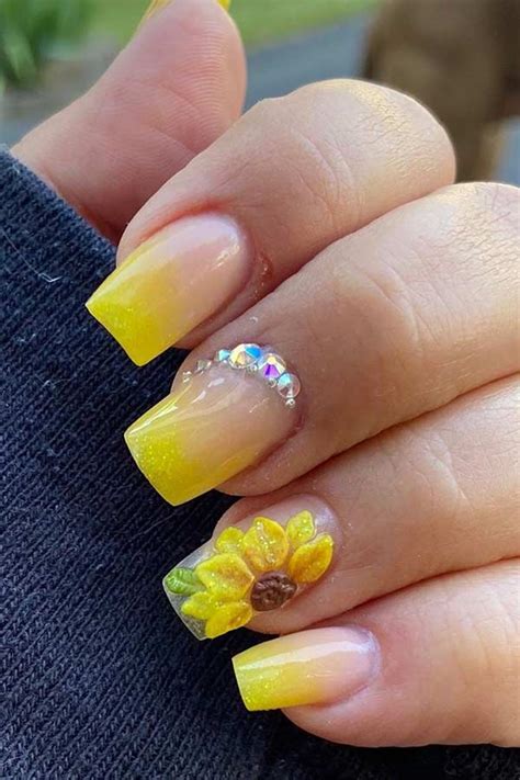 23 Sunflower Nails That Will Make Everyone Jealous - StayGlam