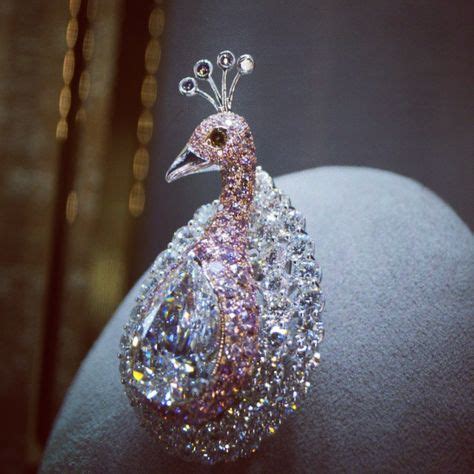 peacock #brooch by Graff diamonds #diamonds #highjewelry | Lovely jewellery, Graff diamonds ...