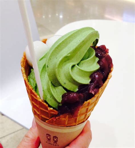 Maccha soft cream | Food, Yogurt smoothies, Soft serve