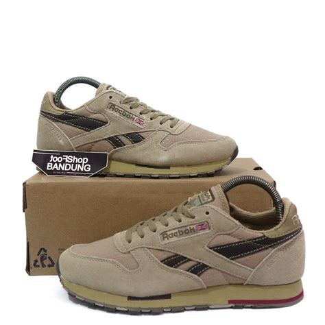 Sepatu Sneakers Reebok Classic Leather CL 30th Anniversary Brown Suede ...