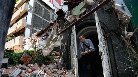 PHOTOS: Powerful earthquake hits central Mexico | KABC7 Photos and ...