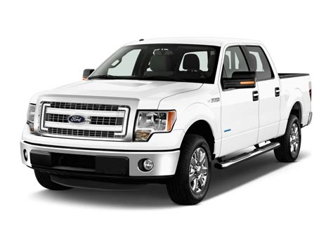 Image: 2014 Ford F-150 2WD SuperCrew 145" XLT Angular Front Exterior ...