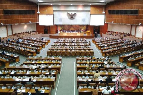 Ruangan gedung DPR RI diharumkan Rp1,5 miliar setahun - ANTARA News