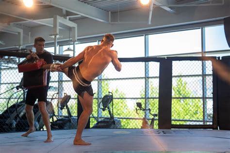 Photo Gallery | Dricus Du Plessis Trains For UFC 290 | UFC