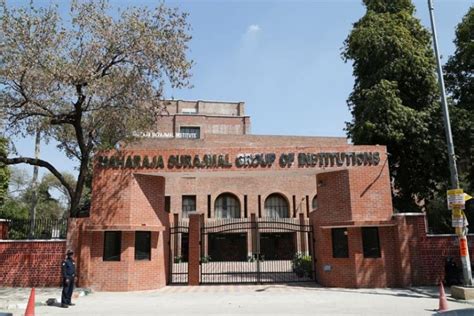 Maharaja Surajmal Institute, New Delhi: Admission, Fees, Courses ...