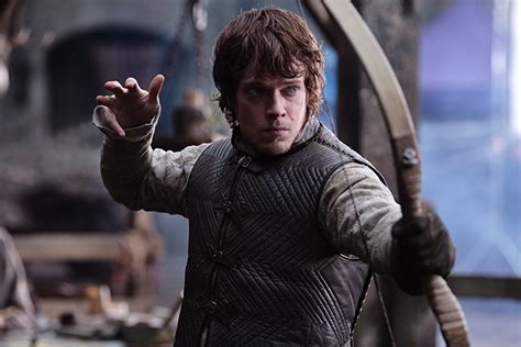 Theon Greyjoy - Game of Thrones Photo (32360256) - Fanpop