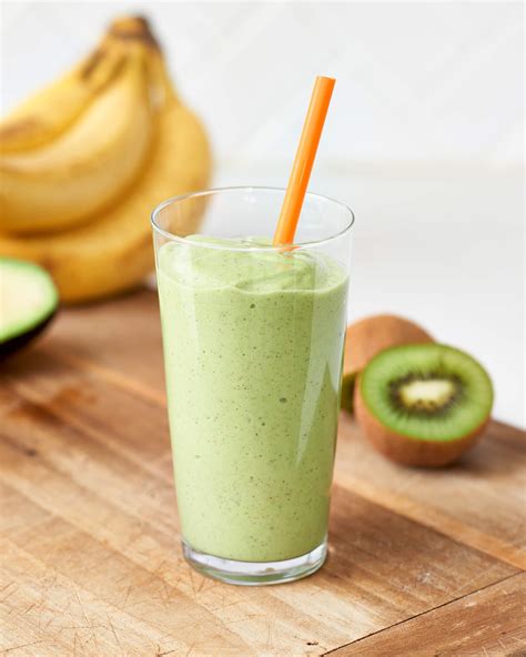 Recipe: Easy Banana Kiwi Smoothie | Kitchn