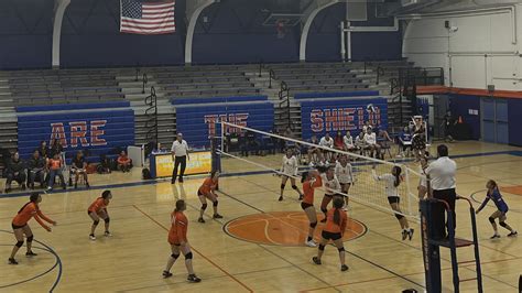 Camelback defeats Trevor Browne in 4 sets | AZPreps365