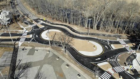 First-of-its-kind 'peanut -shaped' roundabout open in New Haven | fox61.com