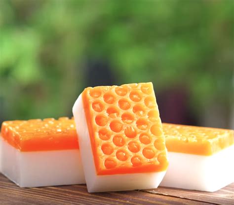 Decorate and Shape Your Soap Bars at Home with These Creative DIYs | Soap, Bar soap, Shapes