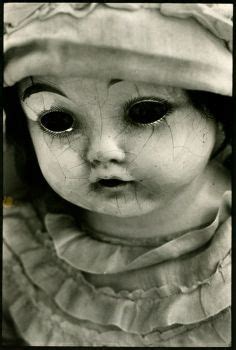 170 Abandoned Dolls ideas | creepy, broken doll, dolls