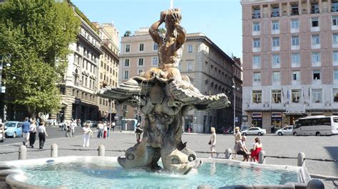 Piazza Barberini, Rome City Centre holiday accommodation: short-term ...