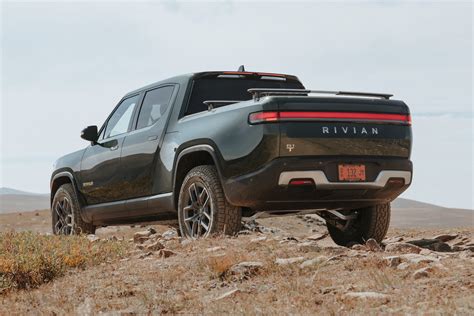 2023 Rivian R1T Review, Pricing, And Specs | lupon.gov.ph