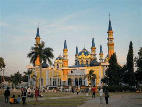 Masjid Agung Tuban Yang Mengagumkan