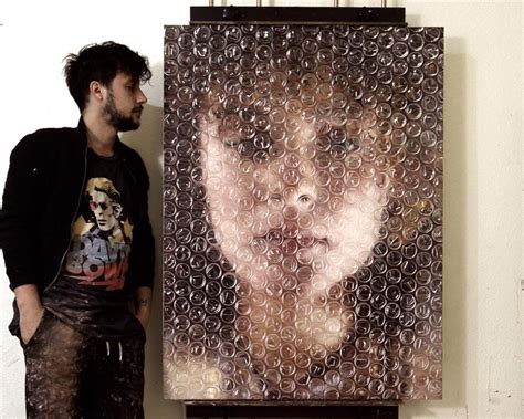 Artist Paints Amazing Portraits That Look Like Bubble Wrap