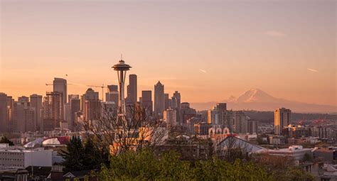 Six Epic Spots to Catch a Seattle Sunset | Clipper Vacations Magazine