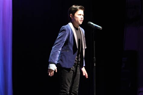 Shane Davis Photos - BroadwayWorld