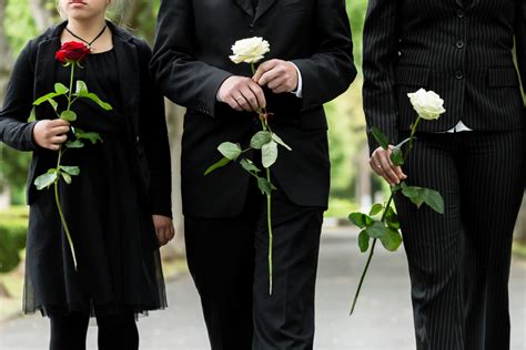 All Black Everything? What to Wear to a Funeral - La Vista Memorial Park and Mortuary