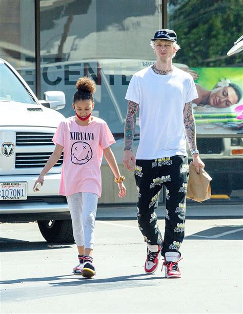 Machine Gun Kelly spends time with his daughter after date with Megan Fox! | Sandra Rose