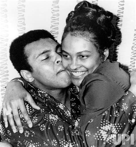 Photo: MUHAMMAD ALI AND SECOND WIFE BELINDA IN 1975 - ARK - UPI.com