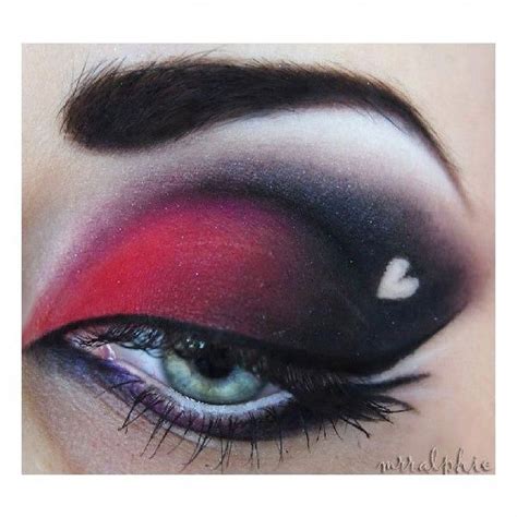 Red and Black Makeup. Ombré smokey eye with a winged eyeliner #bestmakeupideas | Red eye makeup ...