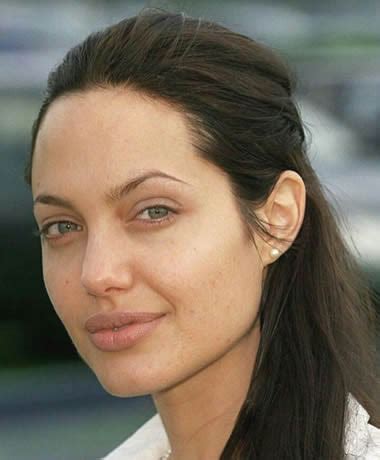 12 Rare Angelina Jolie No Makeup Photos Are Beautiful