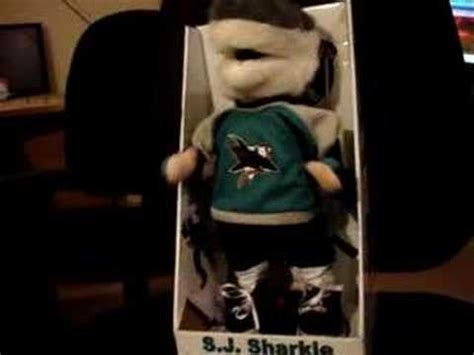 San Jose Sharks Dancing SJ Sharkie - YouTube