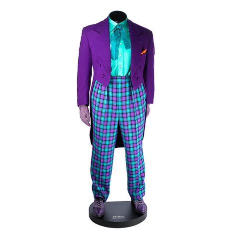 Joker's (Jack Nicholson) Costume | Jack nicholson, Complete costume ...