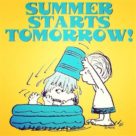 Snoopy And The Peanuts GangさんはInstagramを利用しています:「Summer starts tomorrow! #Summer #Fun #Beach # ...