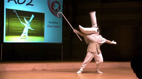 nowJapan 2010 Cosplay - Soul Eater Excalibur - YouTube