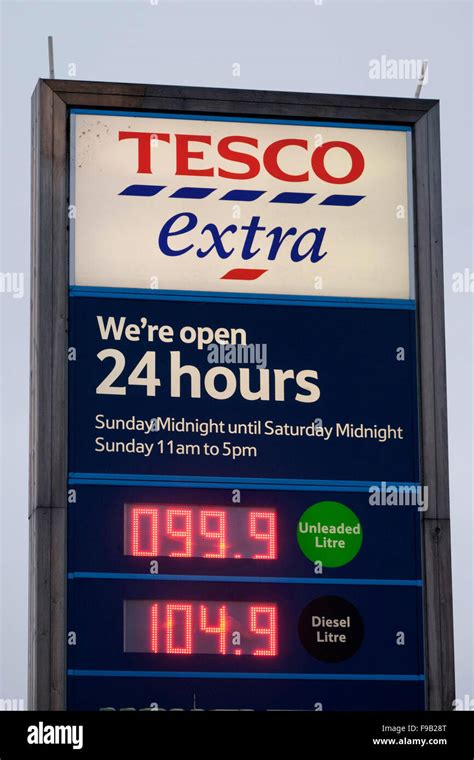 Tesco Petrol Station High Resolution Stock Photography and Images - Alamy