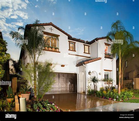 Exterior of a Spanish style house in the afternoon Stock Photo - Alamy