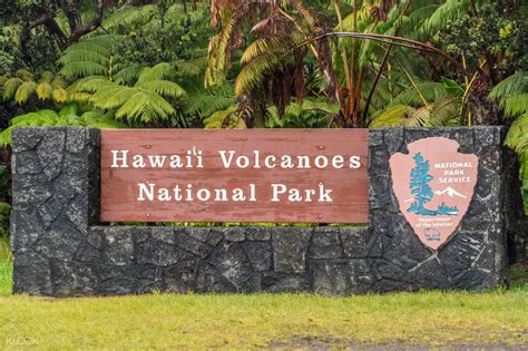 Big Island Deluxe Volcano Tour with Hawaii Volcanoes National Park