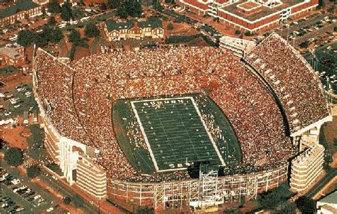 Jordan-Hare Stadium, Auburn University | Auburn university, Auburn football, Beautiful world