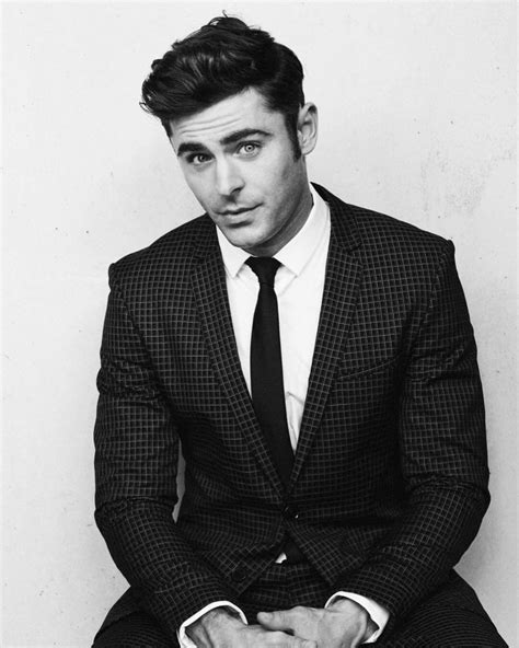 Zac Efron Suit, Zac Efron Movies, White Aesthetic Photography, Troy Bolton, Arón Piper, Black ...