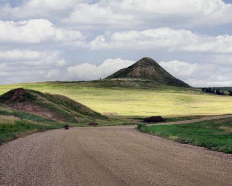 Take A Drive Down One Of North Dakota's Oldest Roads For A Picture Perfect Day | Scenic byway ...