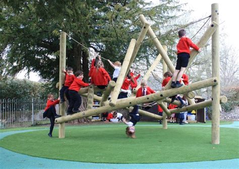 Trim Trails and Climbing Frames For Schools | Pentagon Play