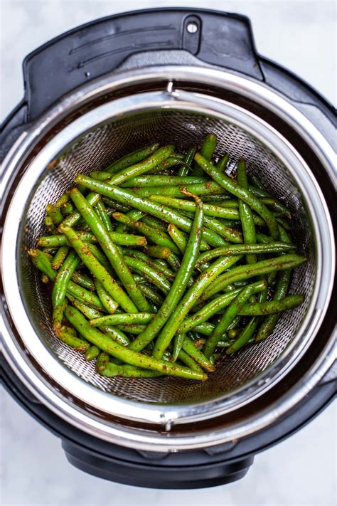 Instant Pot Green Beans • Dishing Delish