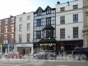 House in Leamington Spa : Pubs Galore