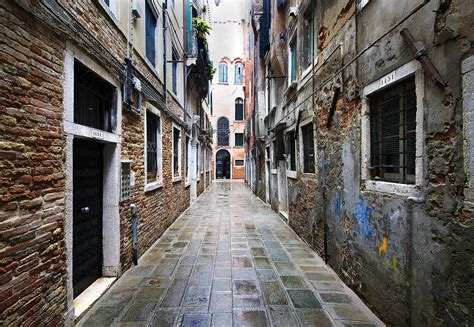 G18 Street Scenes - Images of Venice