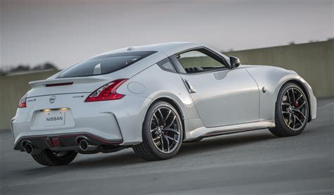 Nissan 370Z NISMO (2015) - HD Picture 6 of 19 - #101828 - 3000x1756