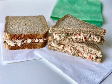 14 Tasty Canned Tuna Sandwich Recipes - Happy Muncher