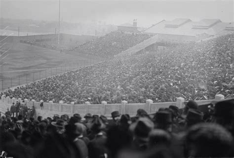 1916 WORLD SERIES: Red Sox at Braves Field | Braves, World series, Photo