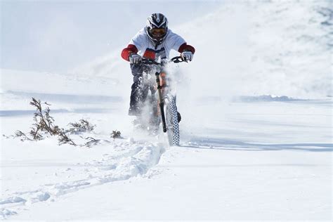 Winter Cycling Techniques for Any Kind of Snow and Ice