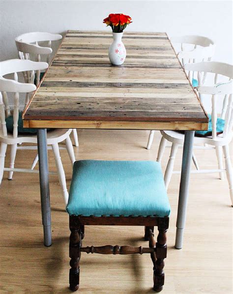 25 DIY Pallet Dining Tables {Updated 2021} | Pallet Table Ideas