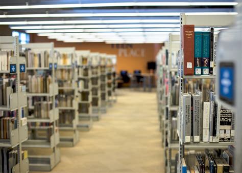 4 Interesting Things About Manhattan Public Library - usatales.com